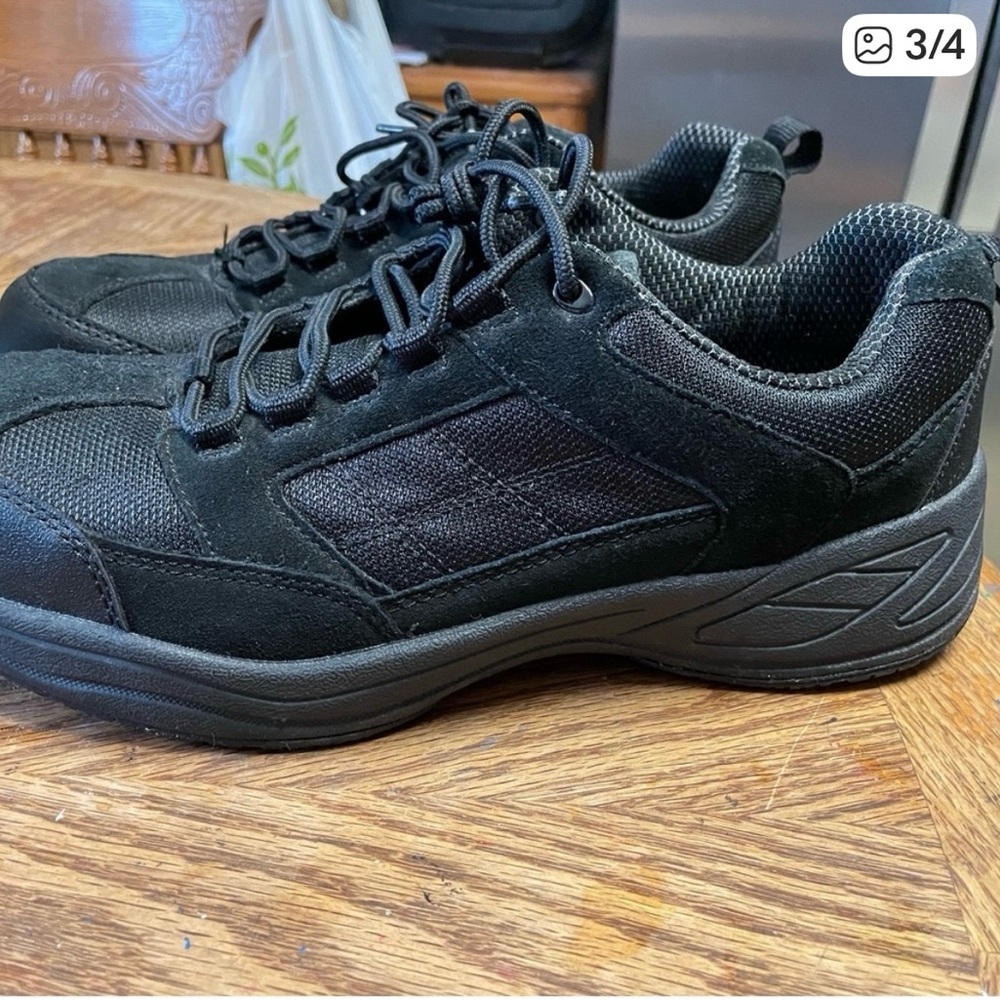 Brahma Men's Black Sneakers Steel Toe Size 10